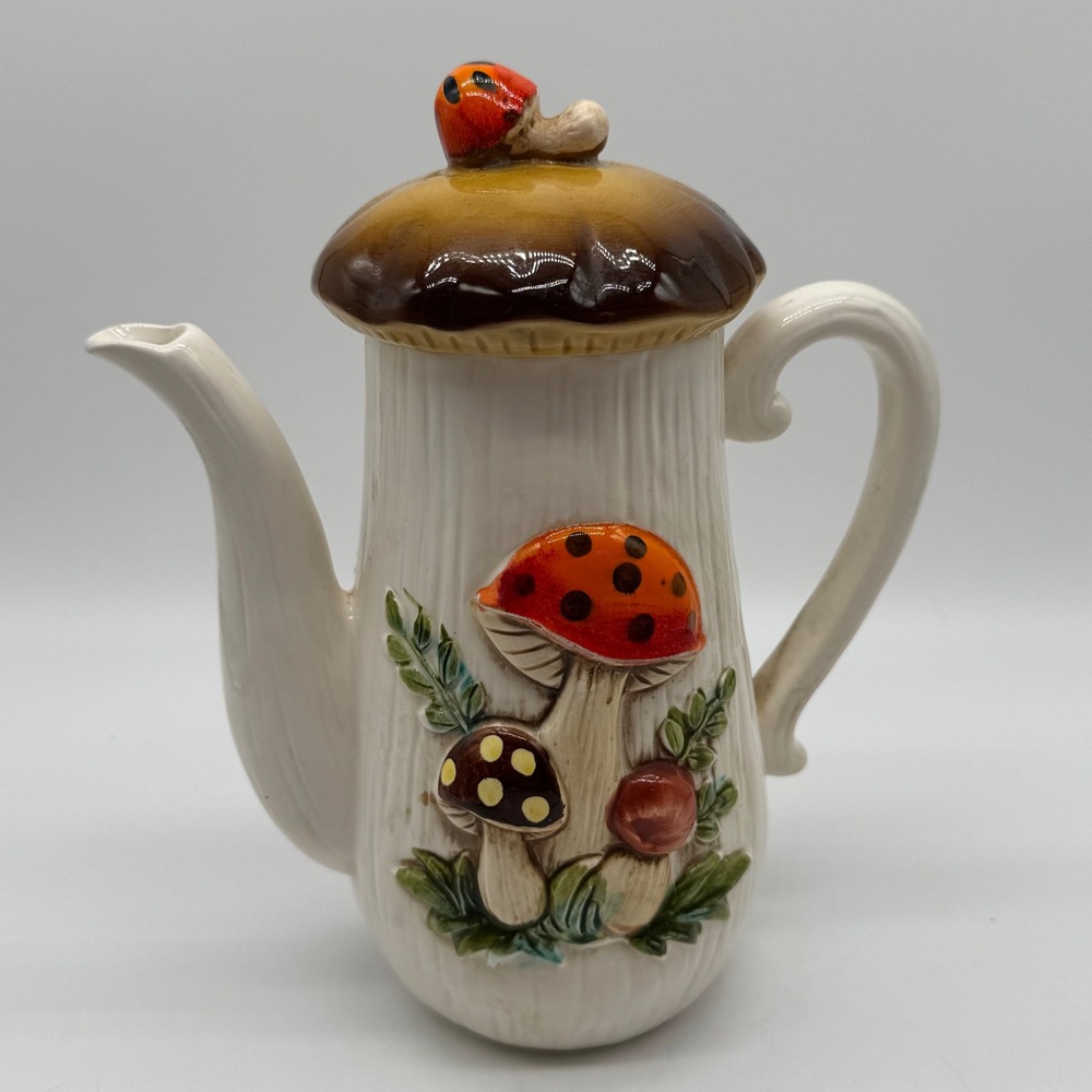 Merry Mushroom Ceramic Coffee or Tea Pot 1970s By Sears Roebuck Japan Rare!!